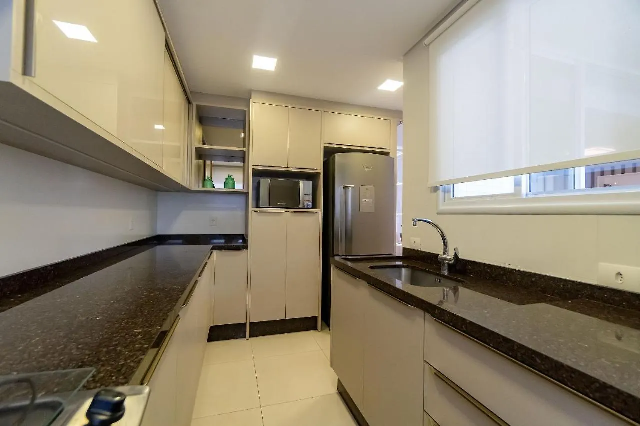 Varandas Do Atlantico - Confortavel Apartamento Em Condo Pe Na Areia Bombinhas