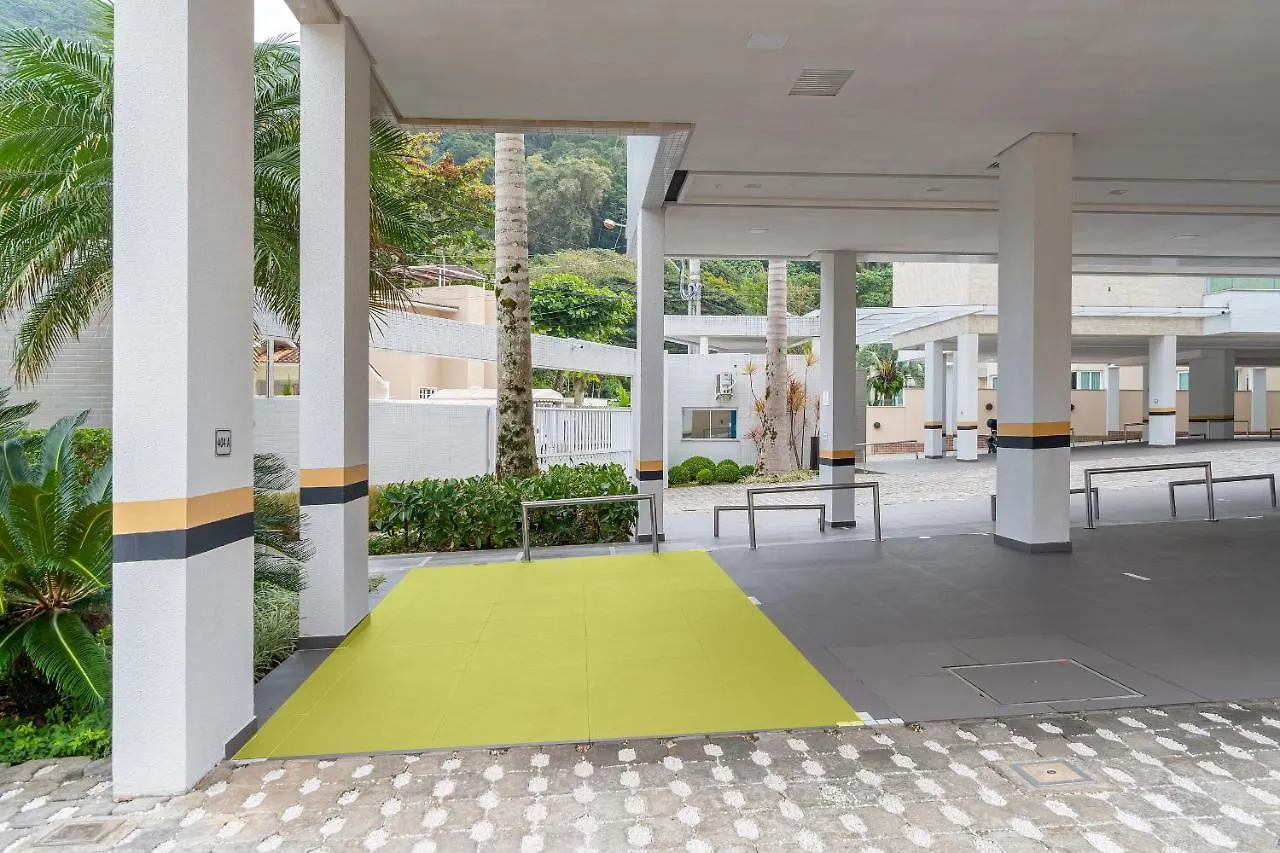 Varandas Do Atlantico - Confortavel Apartamento Em Condo Pe Na Areia Bombinhas